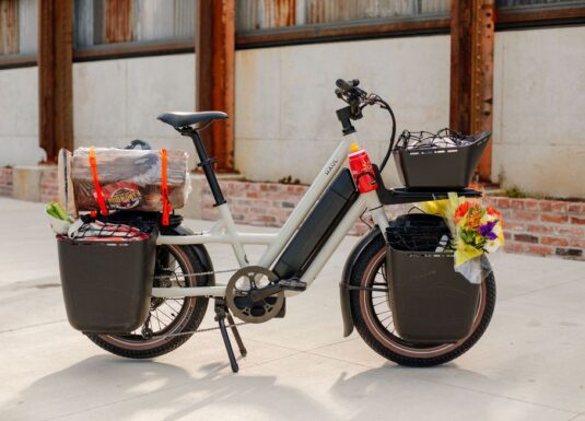 This is Specialized’s first e-cargo bike, and it’s pretty awesome.