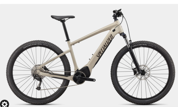 The Turbo Tero means one thing: you're going to need a bigger map. With ride anywhere range, this adventure-ready suspension electric bike is our go-anywhere, over anything, with everything vehicle.