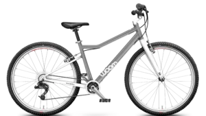 An innovative and ultralight 26" children's bike with 8 gears designed for all-round use by children and teens aged 10 years and over.