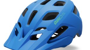 In addition to the Tremor Helmet's cool style, it offers an easy to adjust fit system and 18 vents for breathability, making it a big hit with little shredders.