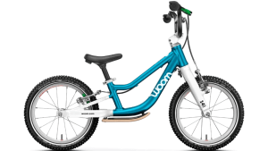 Love at First Ride! Not all little Riders start their cycling journey at the same time. While the smaller woom GO 1 is designed for kids as young as 18 months, the woom GO 1 PLUS Blue is a great balance bike for kids three years and up, or other younger toddlers on the taller side. It's also for children who love whizzing around on a balance bike so much that they don't want to switch to a bike with pedals just yet. Either way – it's so easy, intuitive and safe for your child to handle, we're sure they'll absolutely love it.
