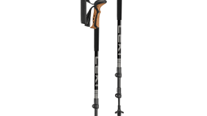 Crafted from lightweight HTS 6.5 Aluminum, the LEKI KHUMBU LITE trekking pole delivers compact durability without the bulk.
