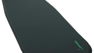 Looking for a first pad or a step up in comfort from closed cell foam? Look no further than the 1-inch (2.5 cm) thick, self-inflating Trail Scout. Its 3.1 R-Value will give users three-season warmth, while the premium foam core wrapped in woven-fabric is the same fundamental construction of some of our most durable and high-performance designs. Fitted with our one-way WingLock™ Valve to minimize inflation and deflation time so more time is spent enjoying the great outdoors. This pad is compact enough for forays into the backcountry and thick enough for next-level comfort for those car-camping weekends. Like all Therm-a-Rest pads, the Trail Scout is made in market to minimize the environmental impact of the manufacturing cycle and to ensure the Therm-a-Rest standard of quality that has been the foundation for thousands of rejuvenating nights under the stars. Comes with a compact stuff sack.