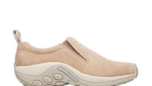 MADE FOR: Everyday Wear For over 20 years, the Jungle Moc has captured hearts (and feet) as an iconic, low-maintenance shoe with an easy slip-on-and-go fit. As a true jack-of-all-trails, the Jungle Moc offers comfort, convenience, and traction all wrapped in a suede leather upper for ultimate durability.