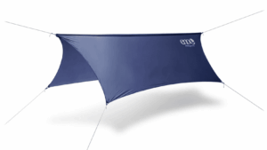 6-point anchor system with easy No-Knots-Needed setup Heavy-duty ripstop nylon fabric with waterproof coating Storm-resistant construction includes double stitched and taped seams Integrated LineLoc tensioners and aluminum ridgeline hooks Reflective cord aids nighttime visibility Includes 4 premium aluminum ground stakes Compatible with all ENO hammocks (XL version recommended for Sky-series, DayLoft, and SuperNest hammocks)