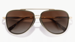 Sirocco undeniable presence is equal parts modern edge and vintage cool. Slip on this confident double brow aviator and feel the time machine whisk you back to a 70s scene of sepia motorsports sprezzatura. We know that kind of visceral nostalgia isn't easy to find, but trust us: you've found it with Sirocco. Elevated metal details meet polarized Aura lenses and our signature UltraLight, snag-free fit this XL frame that works like a charm as an oversize look on a standard head size, too.