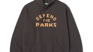 Description National Parks need defenders. From shrinking protections to underfunded programs, the wild places we love are under pressure. The Defend The Parks hoodie isn't just gear—it's a call to action. At Parks Project, we believe that protecting public lands means more than exploring them—it means standing up for them. Wear this hoodie as a symbol of that mission. Speak up, volunteer, and take action to keep our parks thriving for generations to come. Because when we defend the parks, we protect what makes this planet worth exploring. Together, we can Leave It Better™.