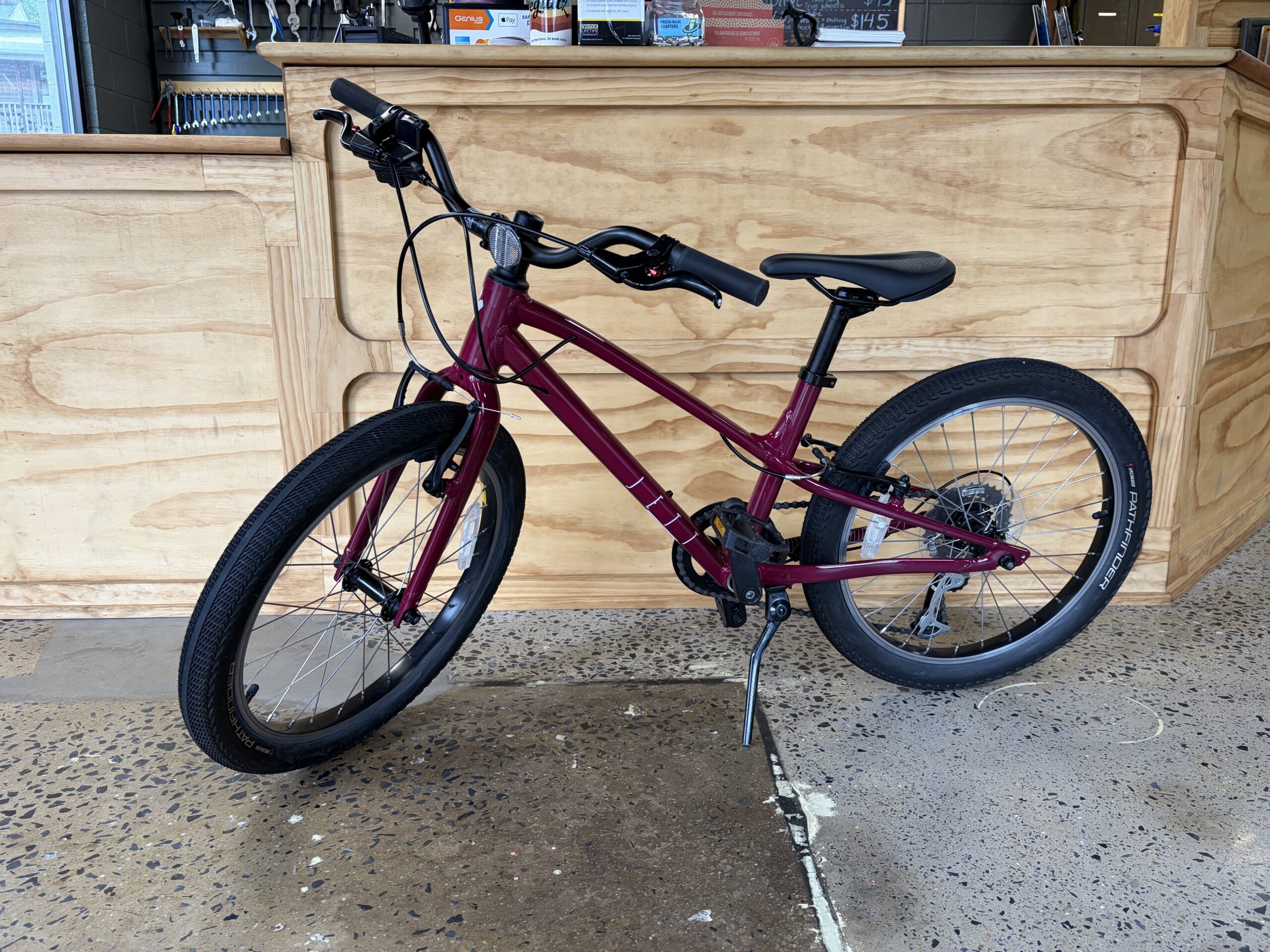 Specialized Jett 20 - Kids Bike USED
