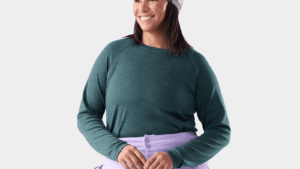 You'll never want to take off the Women's Classic Thermal Merino Base Layer Crew. Whether you have a weekend full of relaxation ahead of you or you're hitting your local trails, this 100% Merino wool base layer made with interlock knit for enhanced comfort, breathability, and odor resistance will not disappoint.
